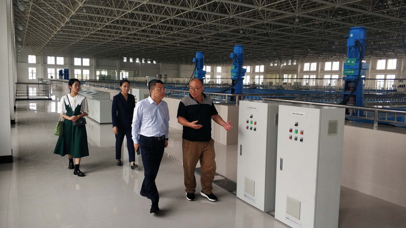 團(tuán)市委書記王化思一行到錦凌凈水廠參觀考察