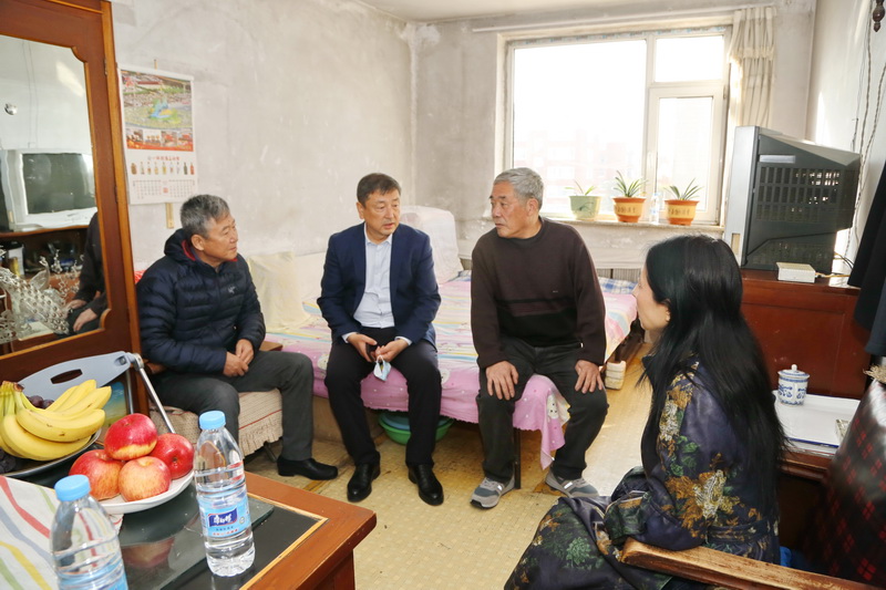 緬懷革命先烈 弘揚革命精神