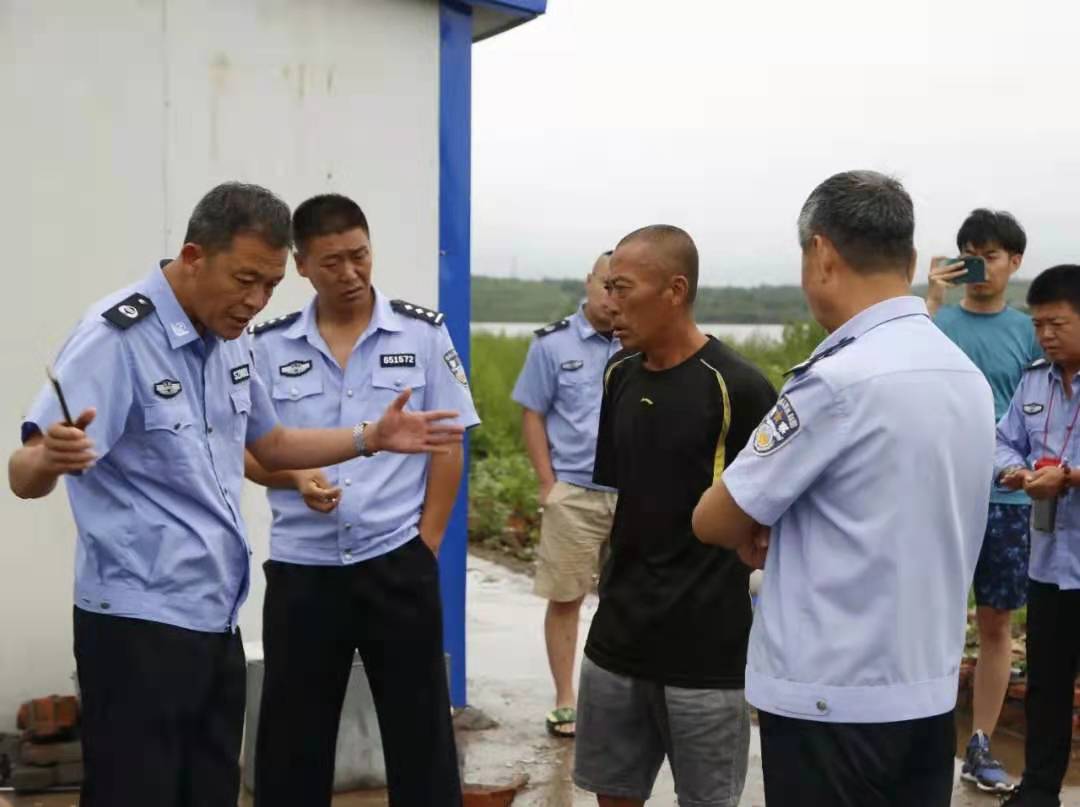 清勸違規(guī)住戶  保障庫區(qū)安全