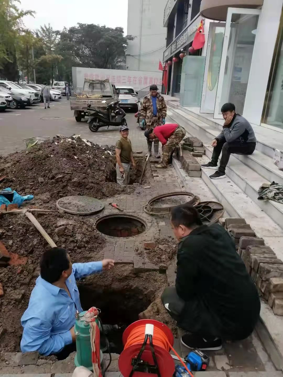 假期搶修奮戰(zhàn) 保障民生供水